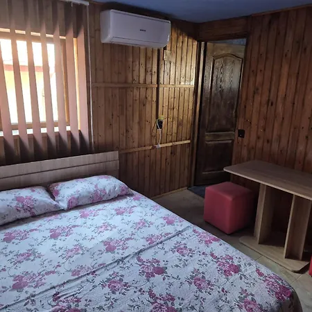 Albastrul Marin Эфорие Норд